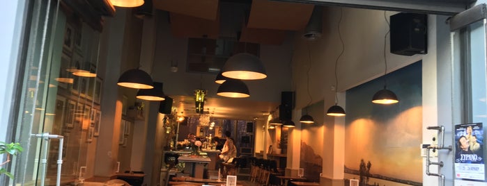 CityZen is one of coffee-bars-μπυραρίες.