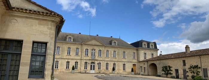 Chateau Soutard is one of Lieux qui ont plu à Champagne.