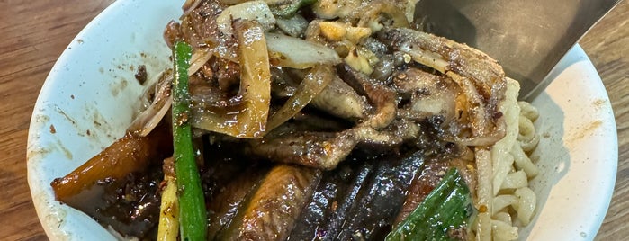 阿江炒鱔魚 is one of 台灣台南景點.