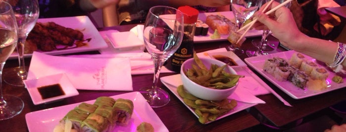 Planet Sushi is one of Lugares favoritos de İrem.