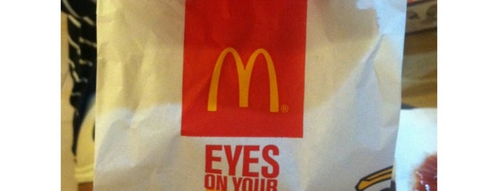 McDonald's is one of Orte, die Shank gefallen.