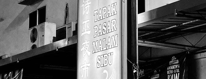 Tapak Pasar Malam Sibu is one of Jejalan Cari Makan.