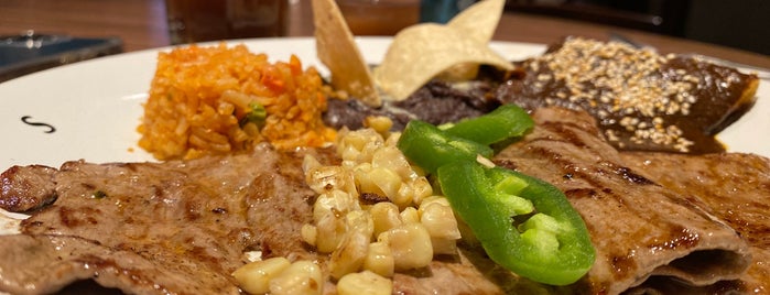 Toks is one of Puebla Restaurantes.