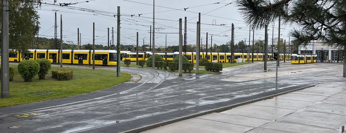 H Betriebshof Marzahn is one of Berlin tram stops (A-L).