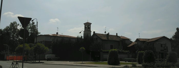 Segrate Centro is one of สถานที่ที่ Silvia ถูกใจ.