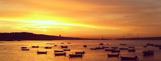 Paço de Arcos is one of TOP Oeiras.