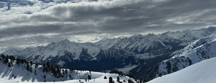 Hochzillertal is one of Mayrhofen.