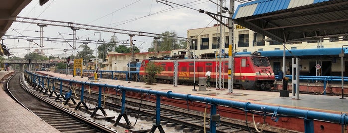 Guntur Railway Station is one of Cab in Bangalore.