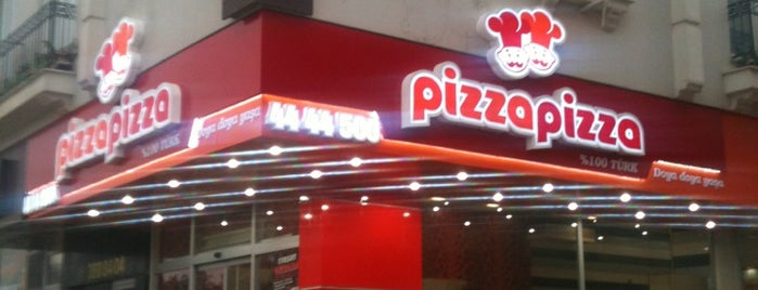 Terra Pizza is one of Tempat yang Disukai Enes.