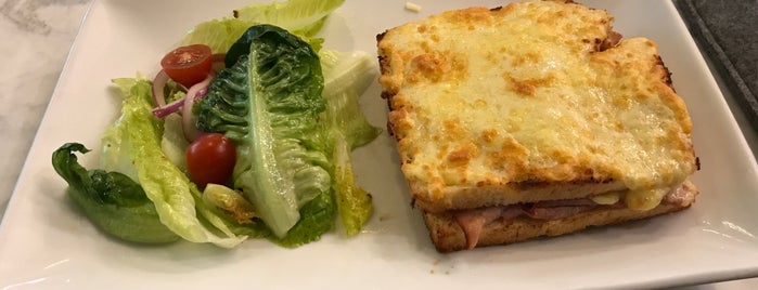 Maison Kayser is one of Locais curtidos por Yess.