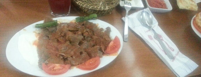 Bursa Hanedan İskender is one of Orte, die Cem gefallen.