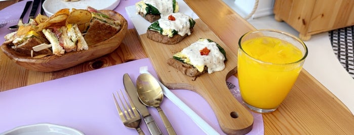 The Brunch Room is one of Dammam wants to visit.