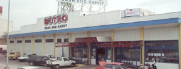 METRO Cash & Carry is one of Panos's Saved Places.