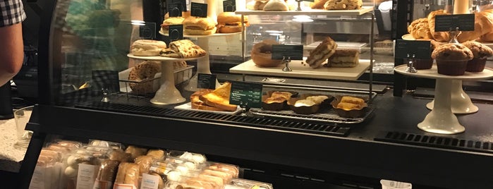 Starbucks is one of Must-visit Food in Athens.