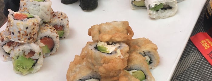 Sushi Online is one of para comer en viña.