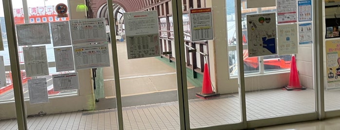 久里浜港フェリーターミナル is one of ほっけの神奈川県.