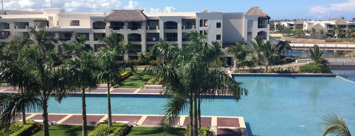 Hard Rock Hotel & Casino Punta Cana is one of BUCKET LIST.