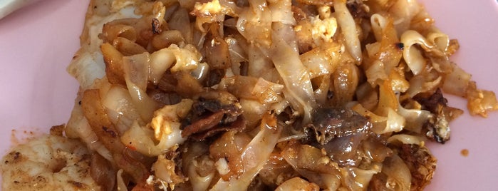 Tiger Char Kway Teow (老虎炒粿条) is one of Penang.