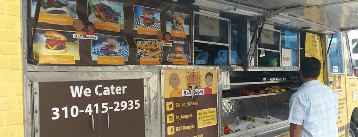 B&Rs Old Fashion Burgers is one of Food Trucks.