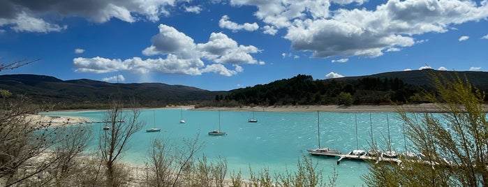 Les Salles-sur-Verdon is one of France oui oui 2.