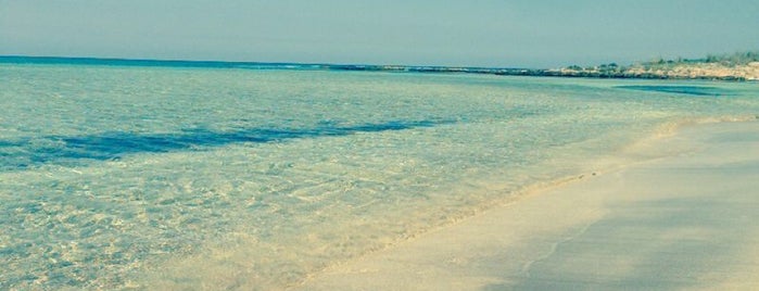 Bafra Beach is one of สถานที่ที่ Hanna ถูกใจ.
