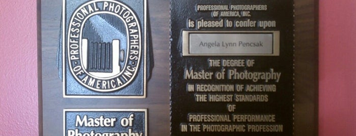 Angela Lynn Portraits is one of Mark’s Liked Places.