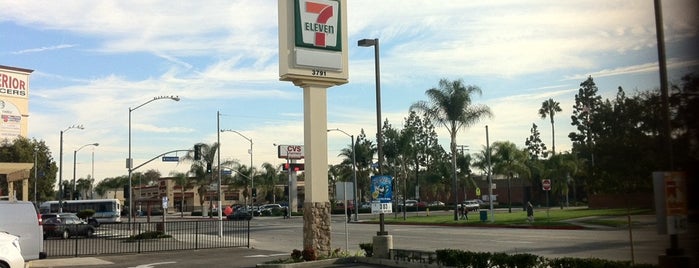 7-Eleven is one of MY LUV'EM LIST.