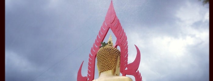Wat Kok Bamrung Rat is one of Подсказки от 🍹Tückÿ♛Vïvä🍹.