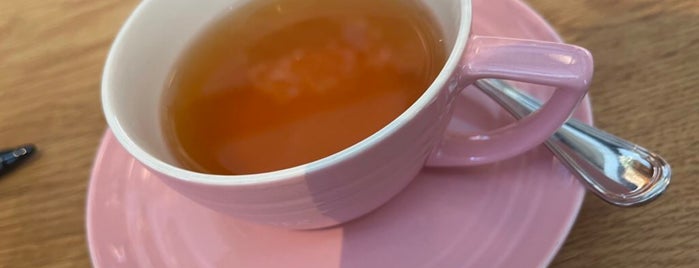 宇治紅茶館 is one of 甘味.