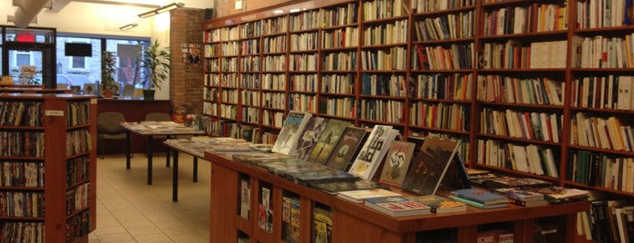 Librairie L'Échange is one of Bookstores.