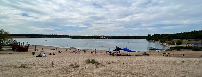 Strandbad Langener Waldsee is one of Freizeit to do.