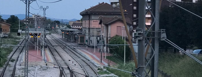 Stazione Erba is one of ariete.