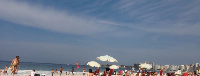 Praia de Copacabana is one of South America solo.