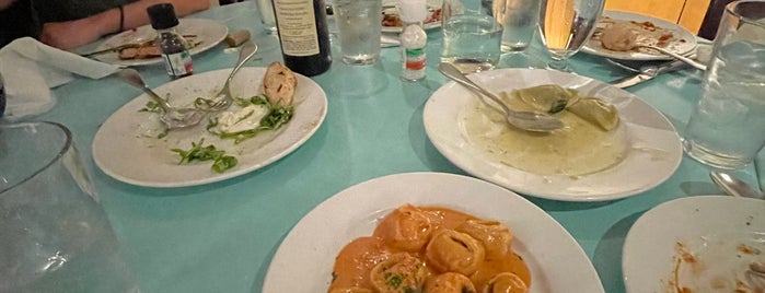 Giacomo's cibo e vino is one of Houston Restaurant Weeks - 2012.