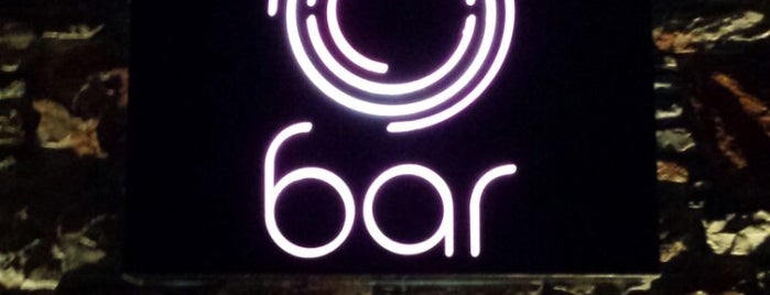 O bar is one of Bars.