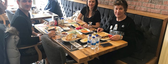 Lezzetçi Restaurant is one of Erkan : понравившиеся места.