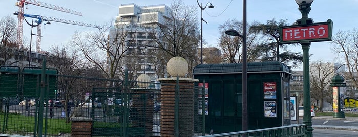 Métro Porte d'Italie [7] is one of Métro de Paris.