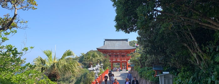 鵜戸神宮 is one of 個人メモ.