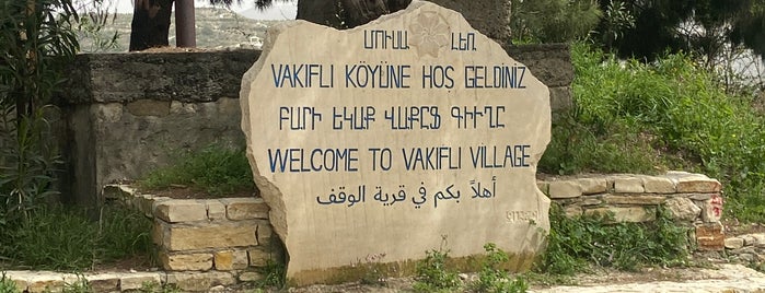 Vakıflı Ermeni Köyü is one of Hatay-İskenderun-Arsuz.