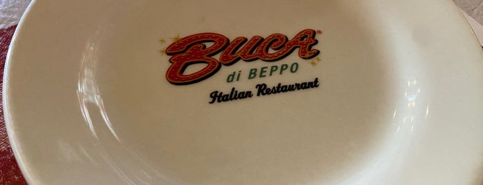 Buca di Beppo Italian Restaurant is one of Locais pra conhecer.