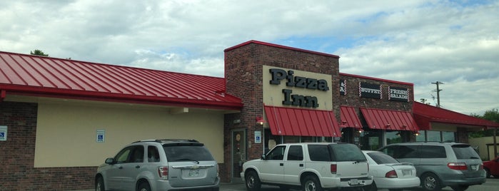 Pizza Inn - Knoxville is one of Lugares favoritos de Charley.