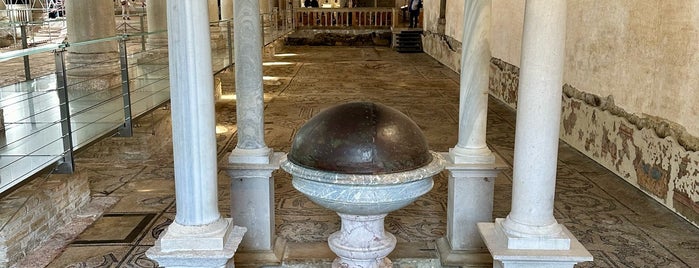Basilica di Aquileia is one of 🏰 IT Unesco List 🇮🇹.