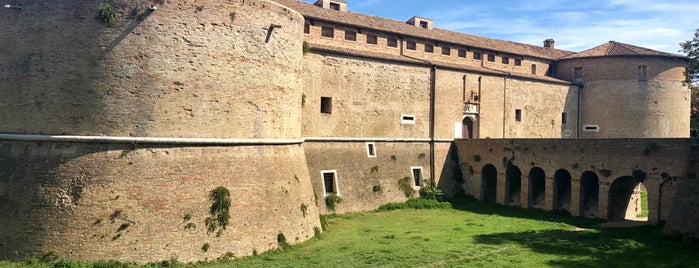 Rocca Costanza is one of Pesaro / Marken / Italien.