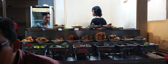 Rm Padang Sinar Surya is one of Kuliner Jakarta.