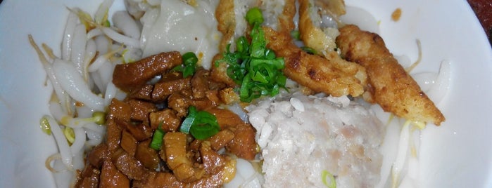 Bakmi Djong Jam is one of Food 1.