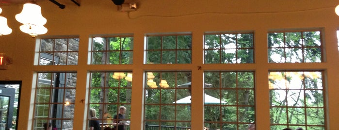 Tree's Restaurant and Catering is one of Tigard - Tualatin restaurants.