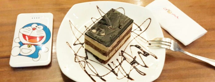 il Crema Italian Boutique Cafe is one of favorited food-waffle-patissier-chocolate crib.