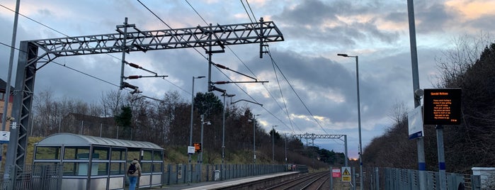 Livingston North Railway Station (LSN) is one of ariete.