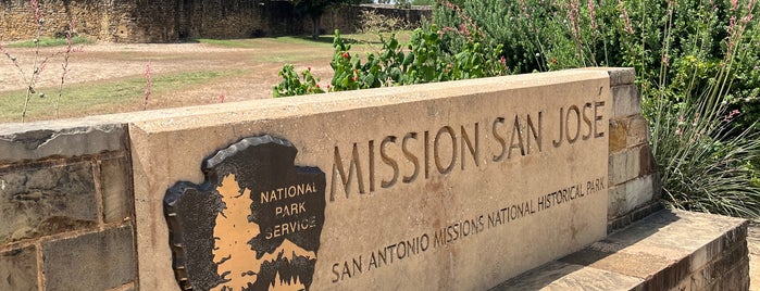 Mission San José & Visitor Center is one of Places To Try.