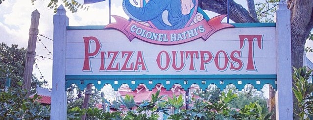 Colonel Hathi's Pizza Outpost is one of Tempat yang Disimpan Yann.